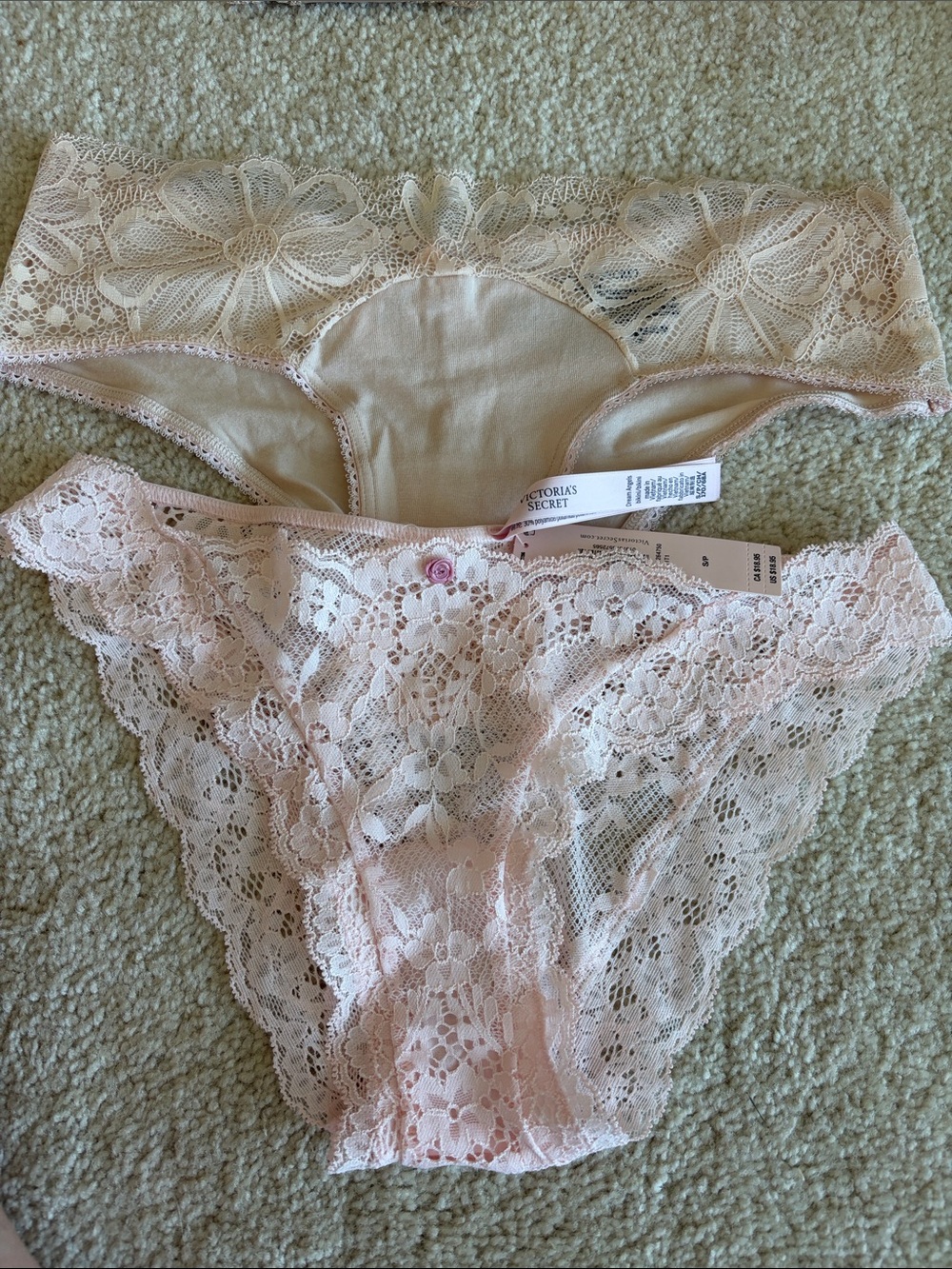 Victoria's Secret Pale Pink Lace Bikini Panties Set